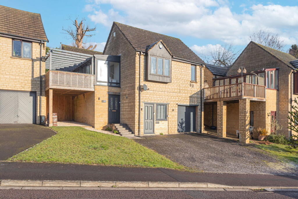 Main image of property: Sandford Leaze, Avening