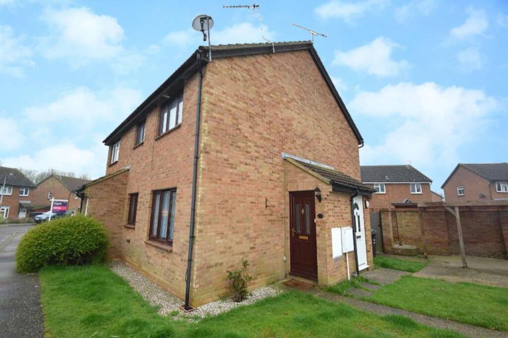 Main image of property: Broadway, Silver End, CM8