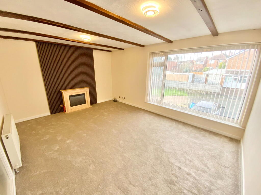 House in Oldbury, Whiteheath Gate - More