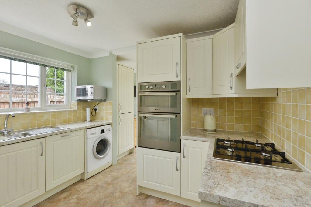 House in Milton Keynes - View 5