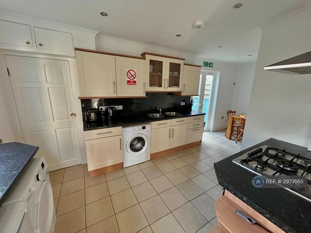 House in Falmouth, Cornwall - View 3
