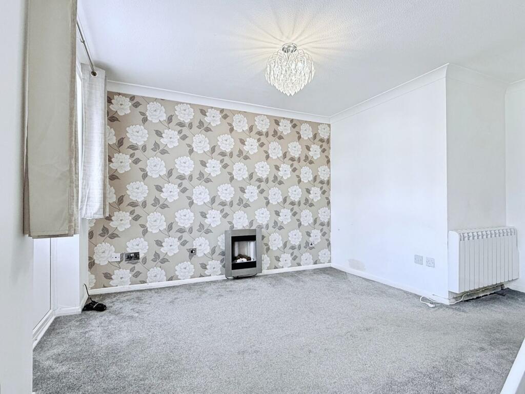 Begonia Close, Chelmsford, CM1 photo 4