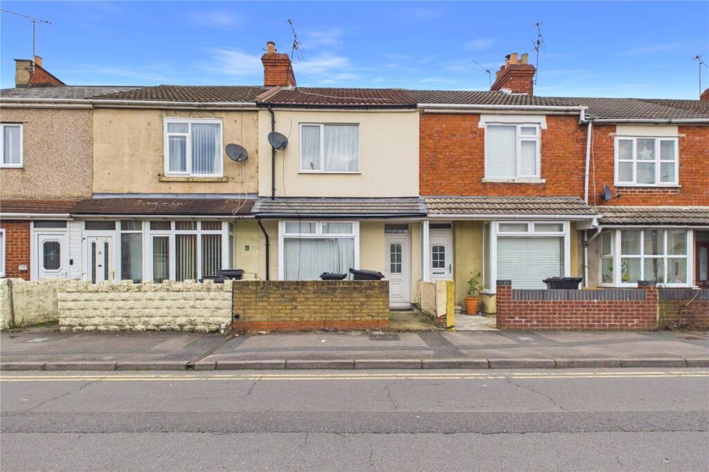 Main image of property: Ferndale Road, Ferndale, Swindon, SN2