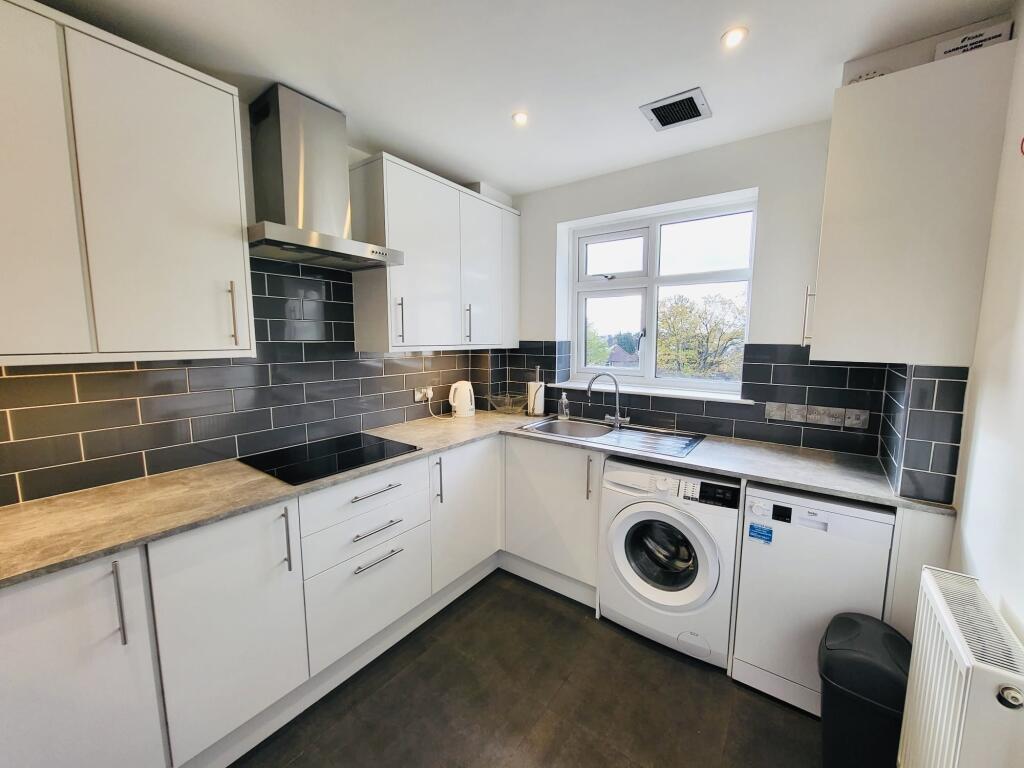 Apartment in London - More