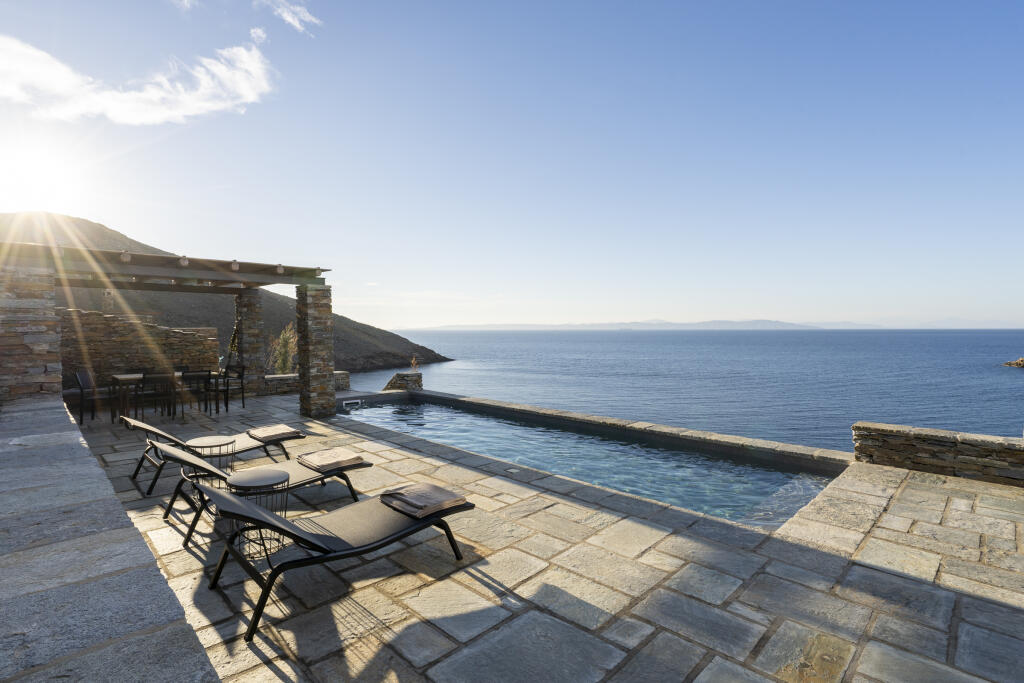 Main image of property: Cyclades islands, Tzia, Otzias