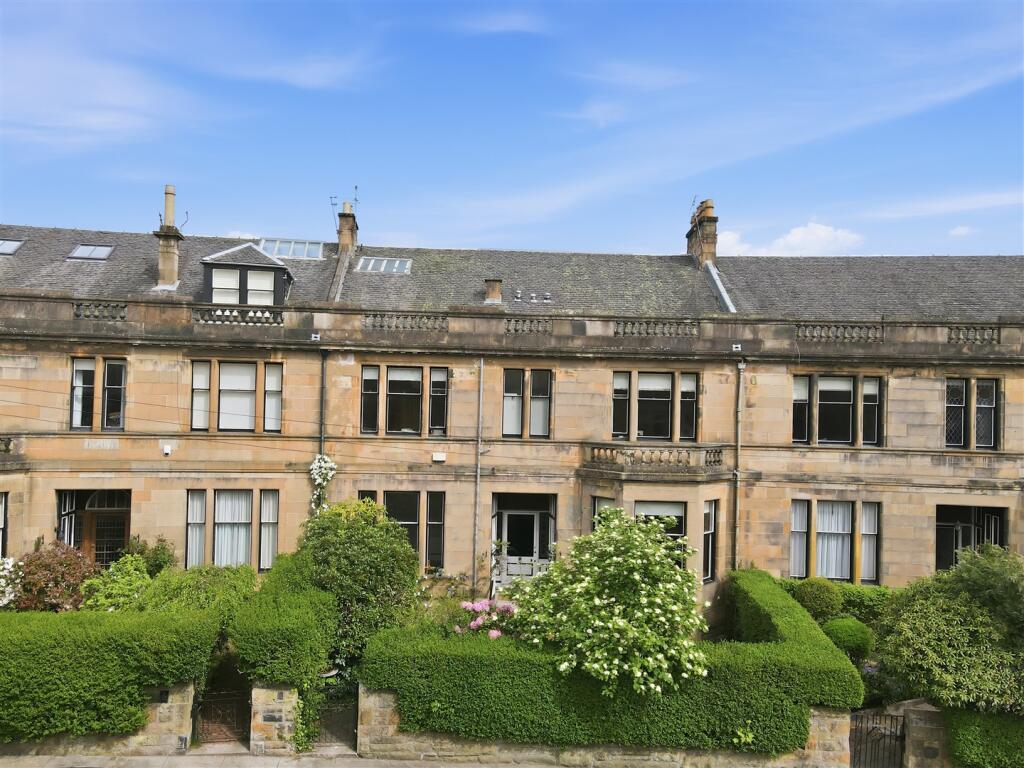 Main image of property: 4 Crown Road North, Dowanhill, G12 9DH