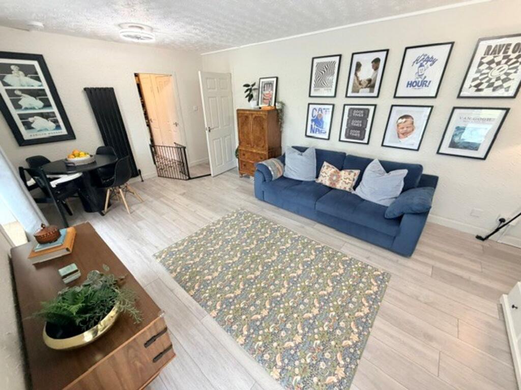 Apartment in Kirkcaldy, Fife - View 5