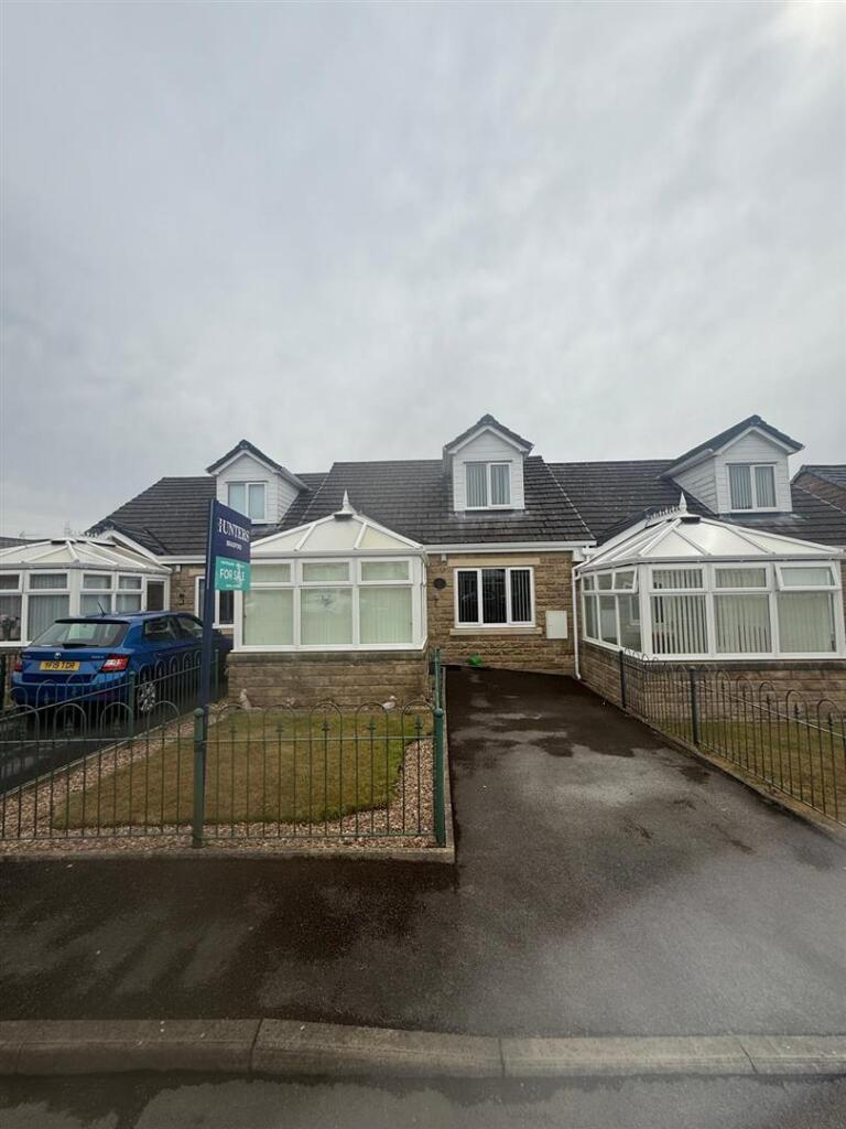 House in Bradford - View 3
