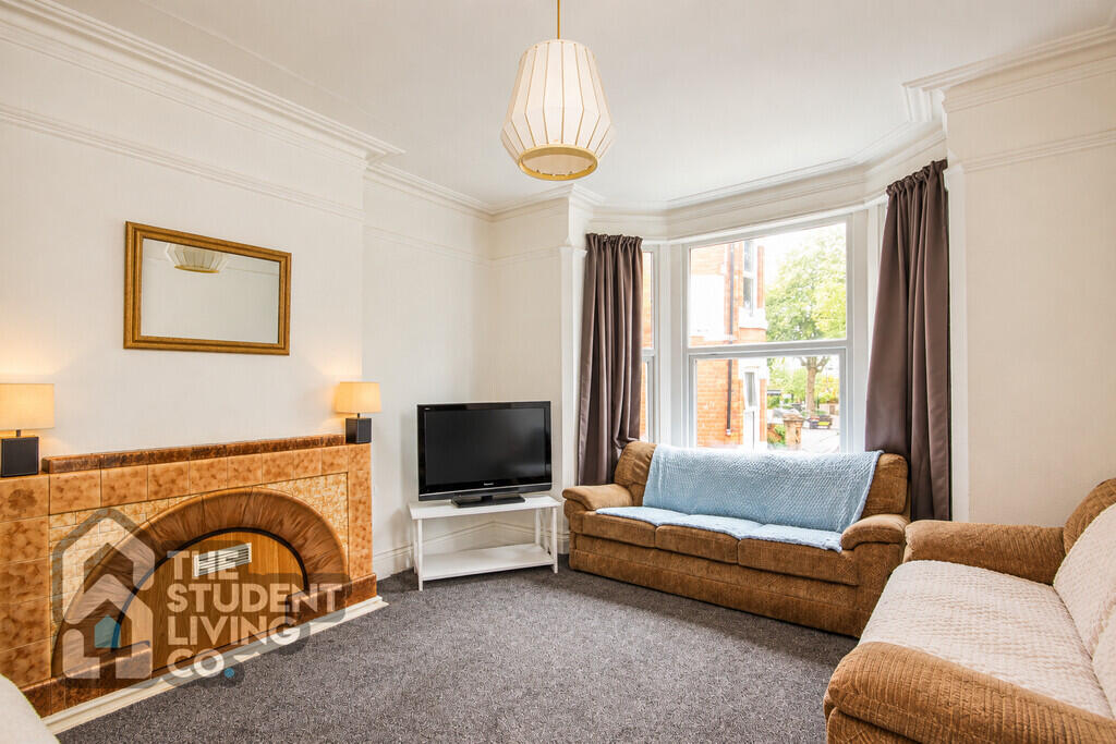 House in Nottingham - View 2
