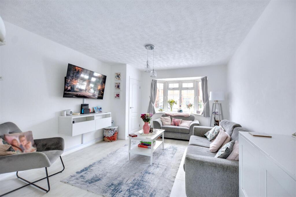 House in Broxtowe, Trowell - More