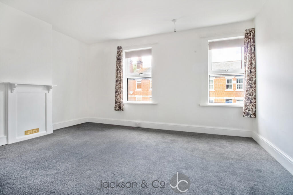 House in Colchester, Myland, Mile End - More