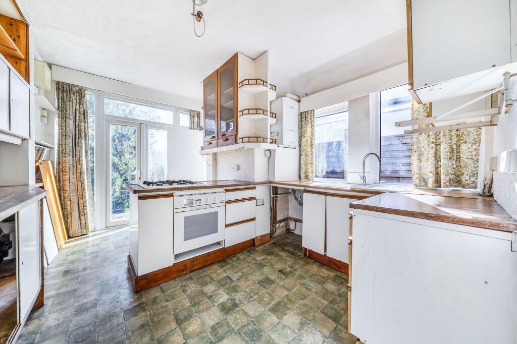 House in London, Purley - View 5