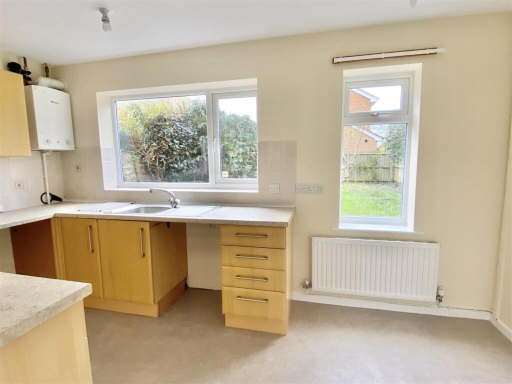 3 Newham Way, Shrewsbury, SY3 6BQ photo 4