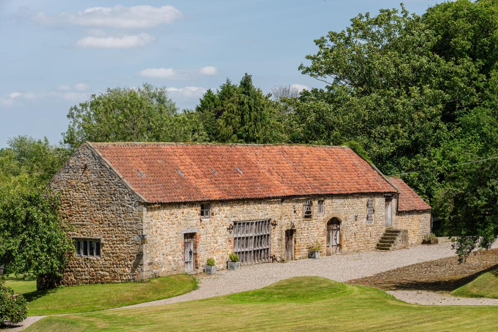 House in Harrogate, Azerley - View 5