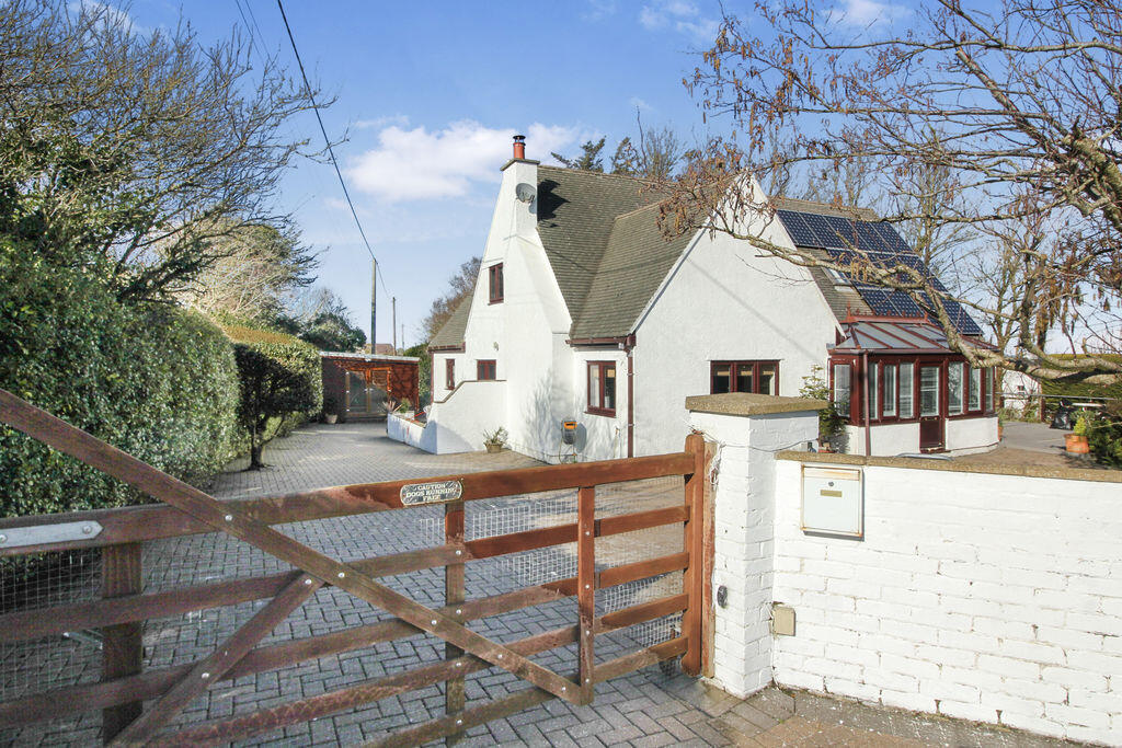 Main image of property: Bull Bay, Amlwch