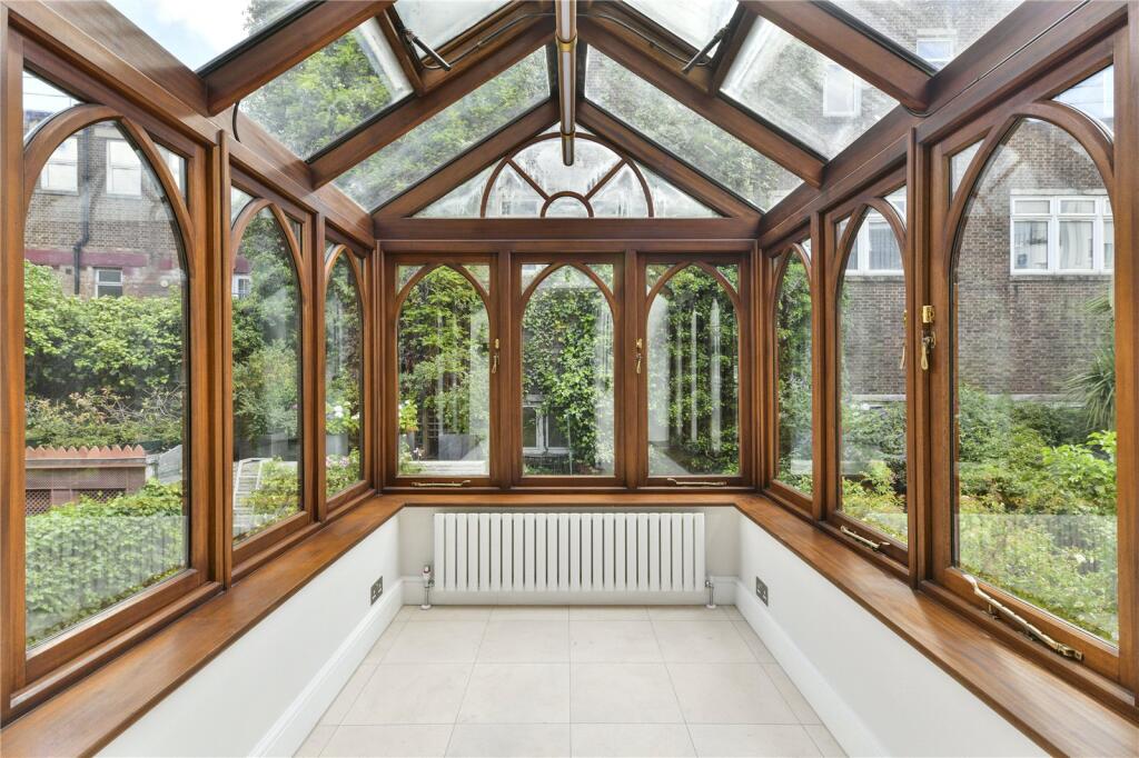 4 bedroom terraced house for rent