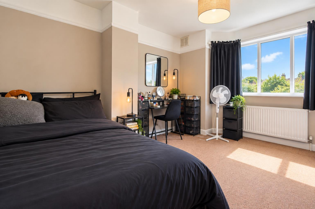 House in Bristol - View 3