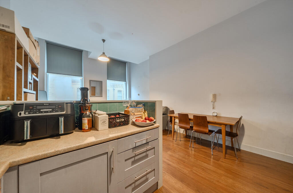 Additional image 13 of East Parade, Bradford, West Yorkshire, BD1