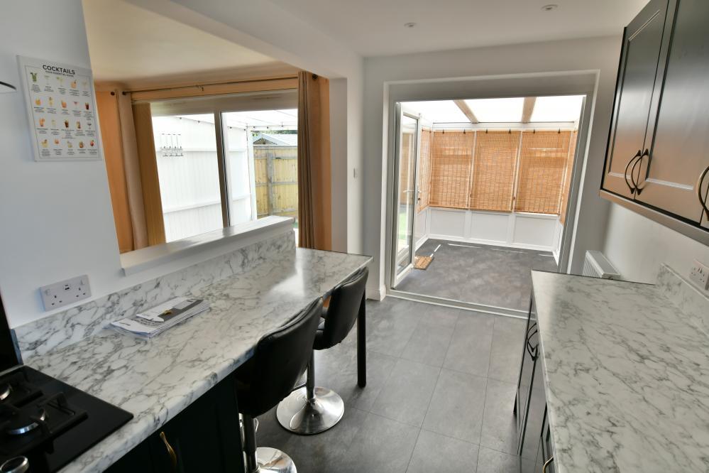 Mimosa Avenue, Wimborne, BH21 1TT photo 4