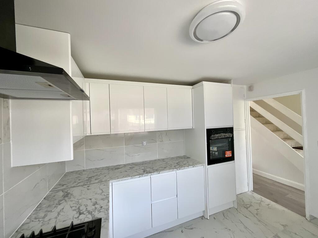 House in Nottingham, Cinderhill - View 5