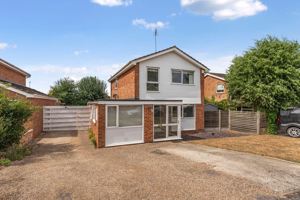 Main image of property: Longfellow Road, Banbury