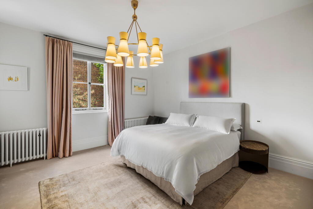 House in London - View 4