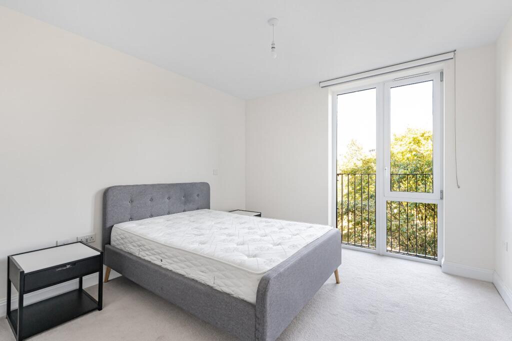 Apartment in London - View 4