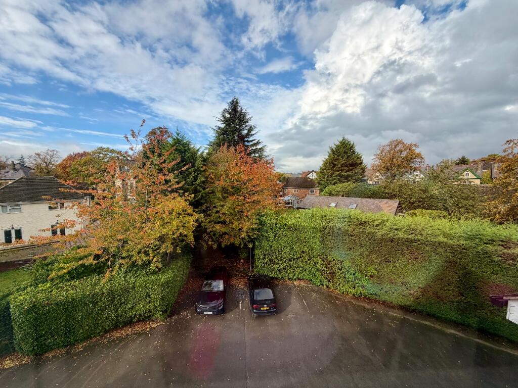 Apartment in Sheffield - View 4