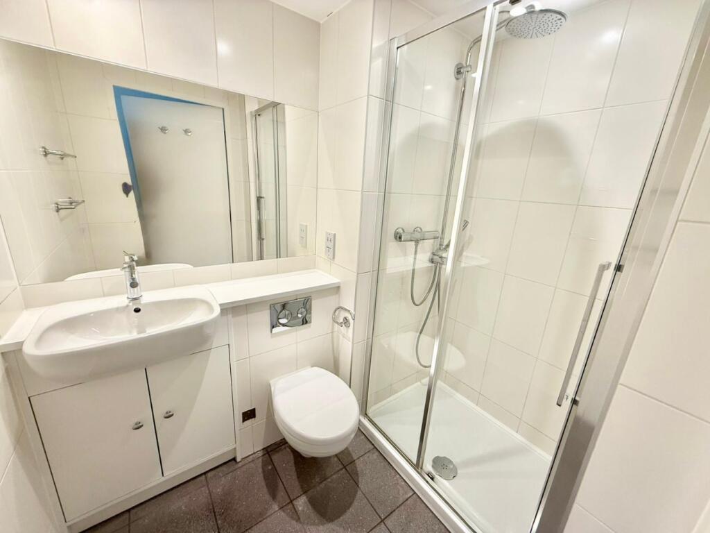 Apartment in Liverpool - View 4