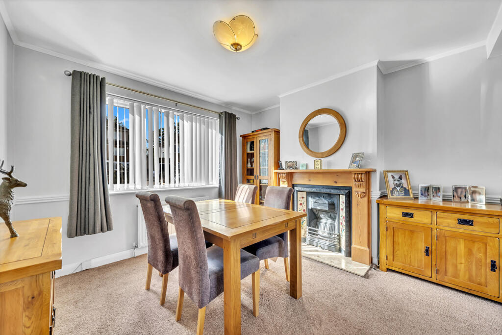 House in Romford - View 3