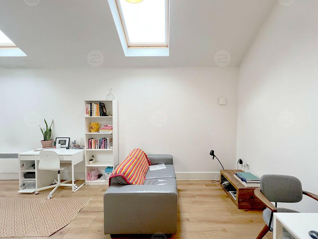 Apartment in Salford, Greater Manchester - View 4
