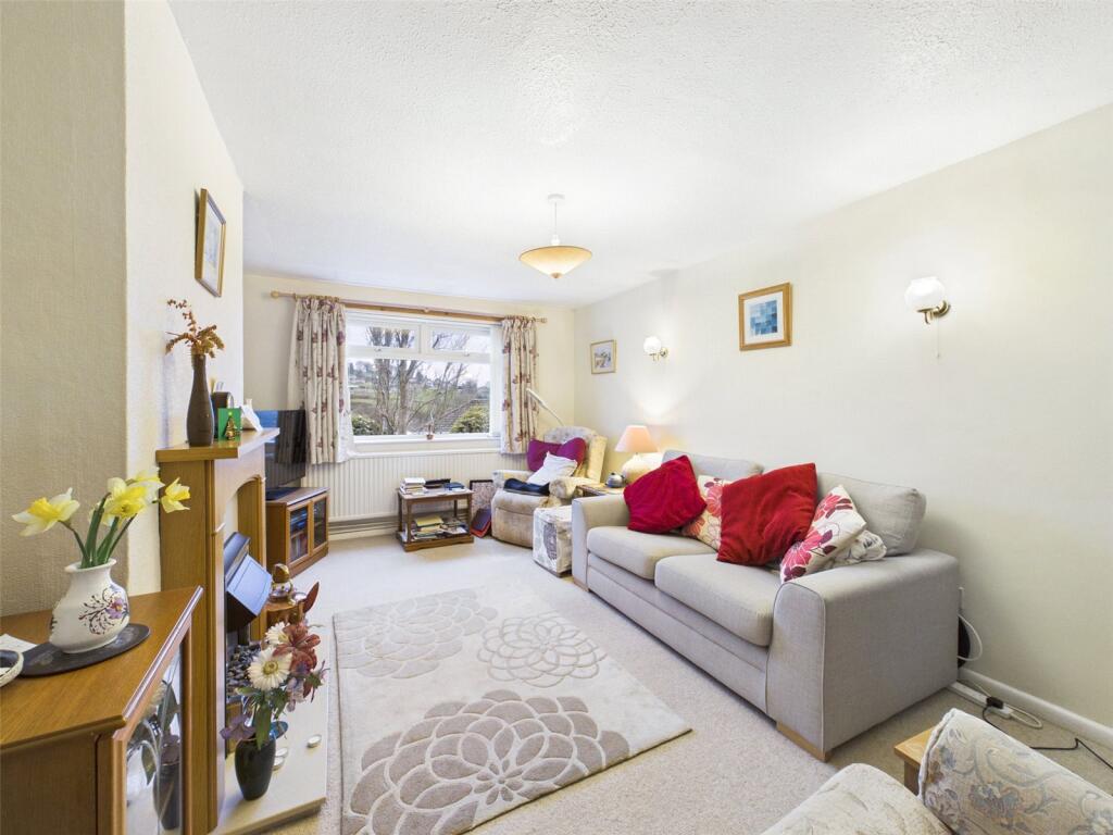 House in Stroud, Gloucestershire - More