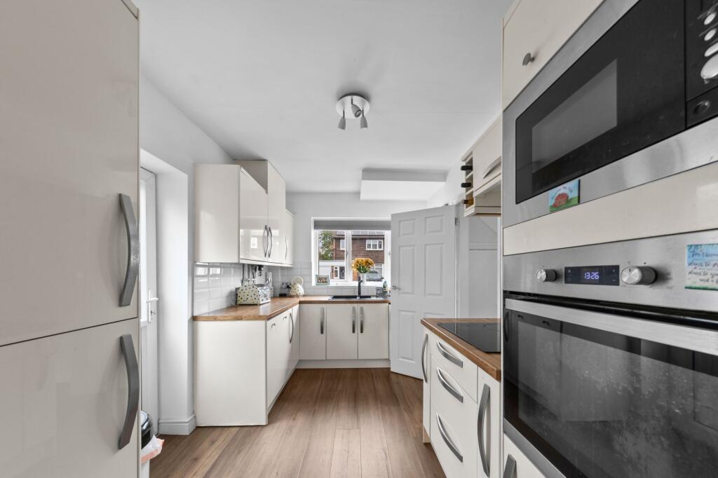 House in Warrington, Greystone Heath, Penketh - View 3