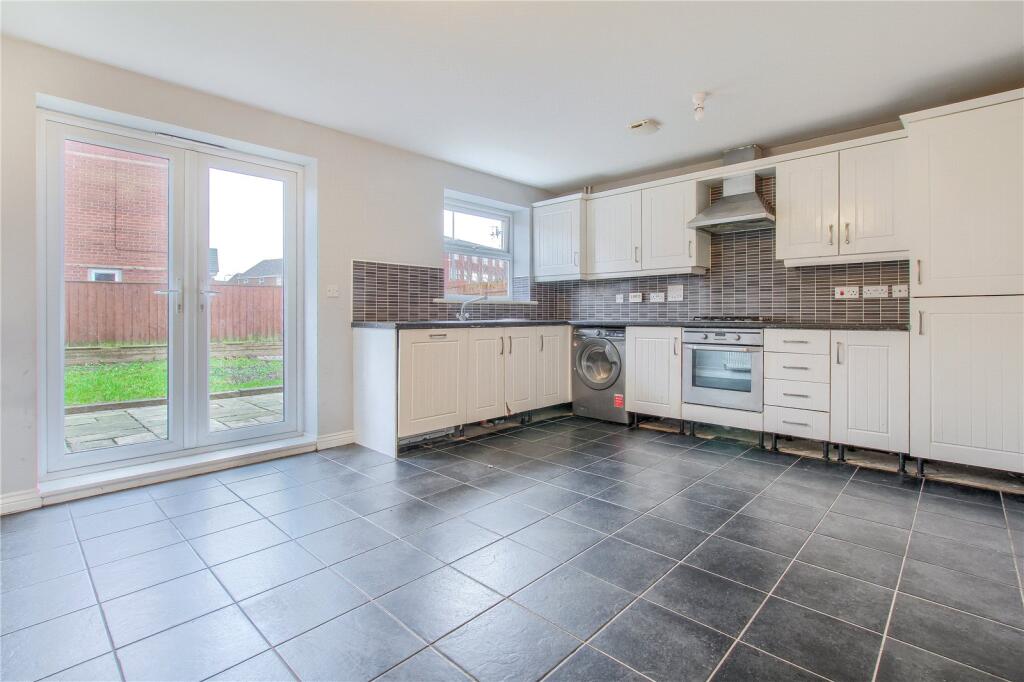 Lingwood Court, Thornaby photo 2