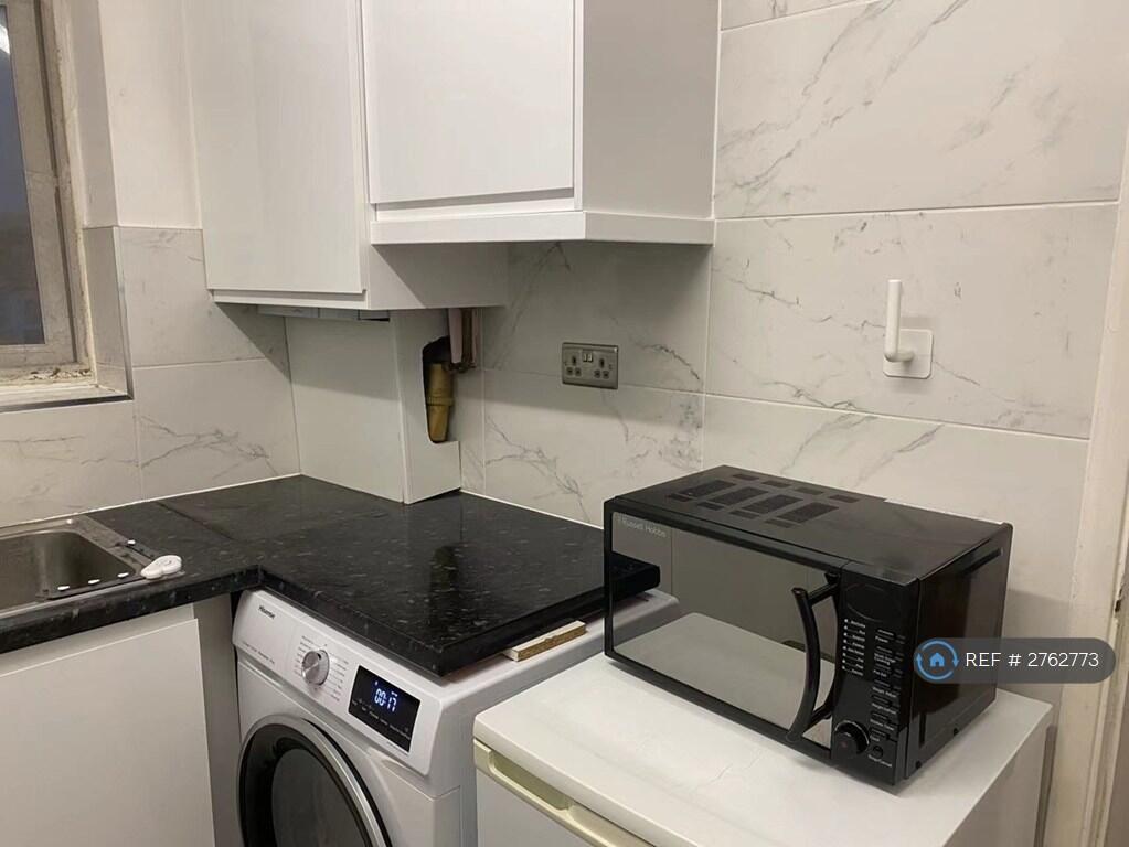 Main image of property: Guildford Park Avenue, Guildford, GU2