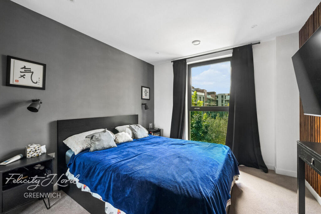 Apartment in London - View 5