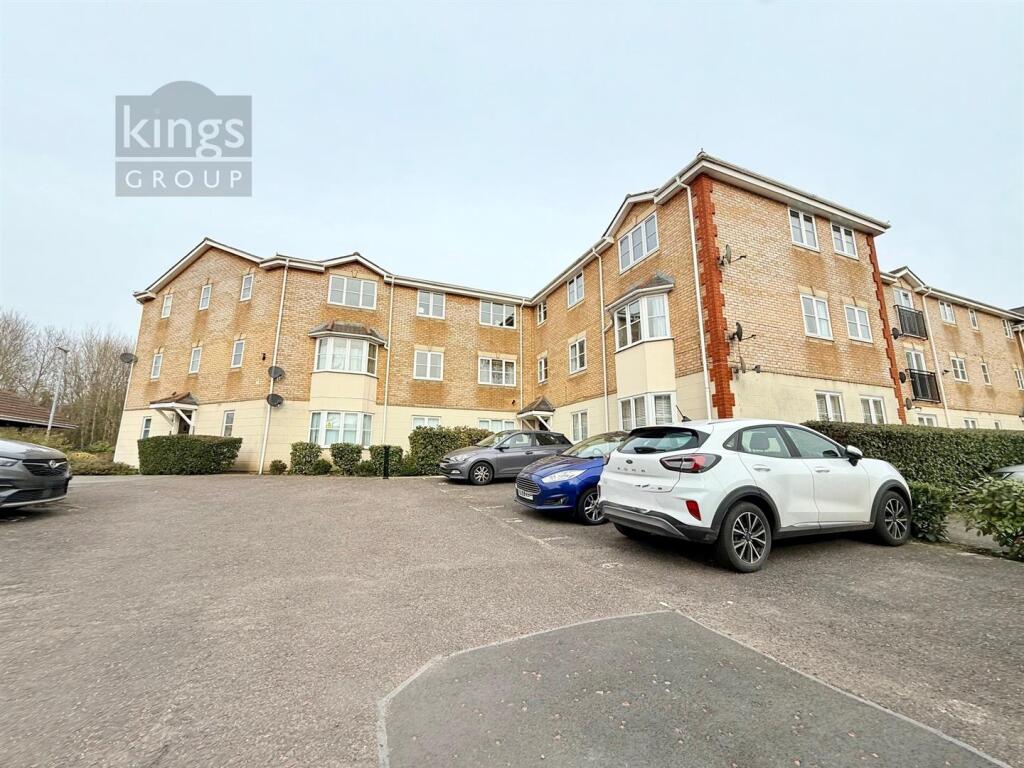 Main image of property: Foxwood Chase, Waltham Abbey