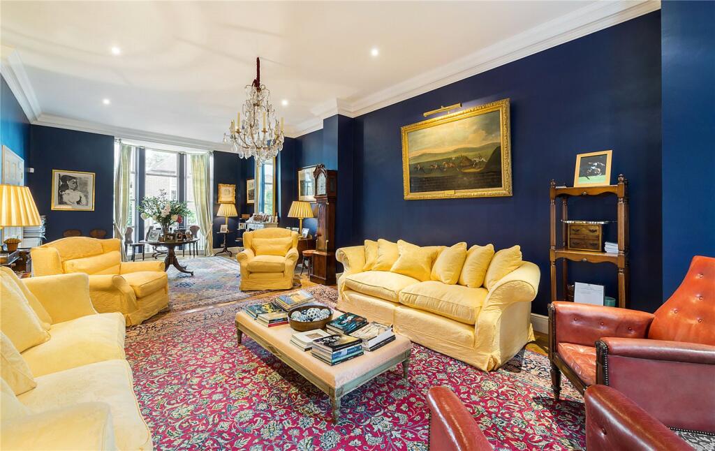 House in London - View 2