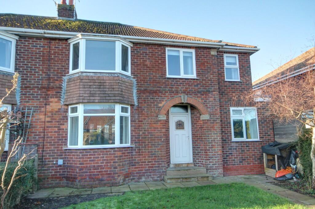 Main image of property: 6 Mount Pleasant, Whitby, North Yorkshire, YO22 4HT
