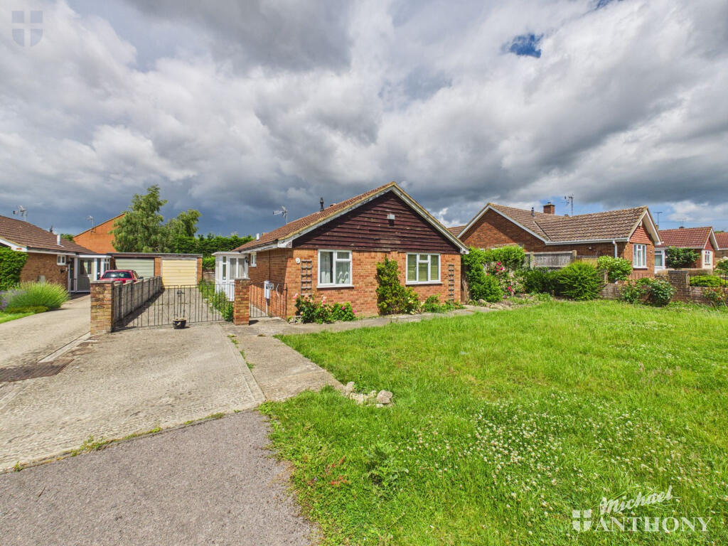 Main image of property: Eleanor Gardens, Aylesbury