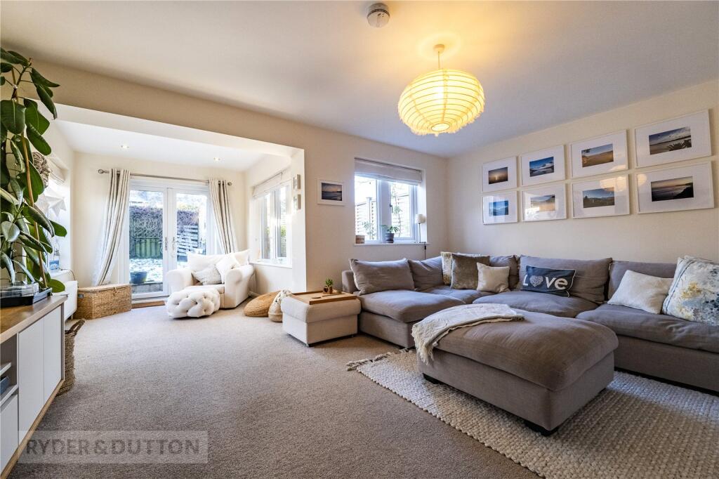 Stocks Drive, Shepley, Huddersfield, West Yorkshire, HD8 photo 2