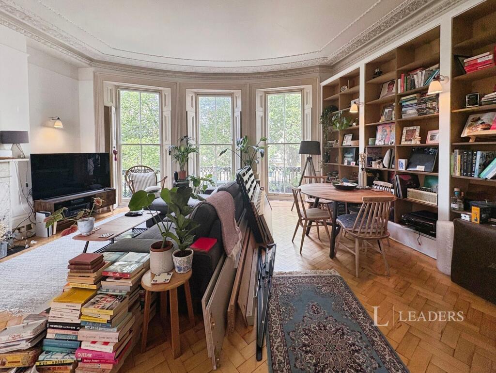Apartment in Brighton - View 5