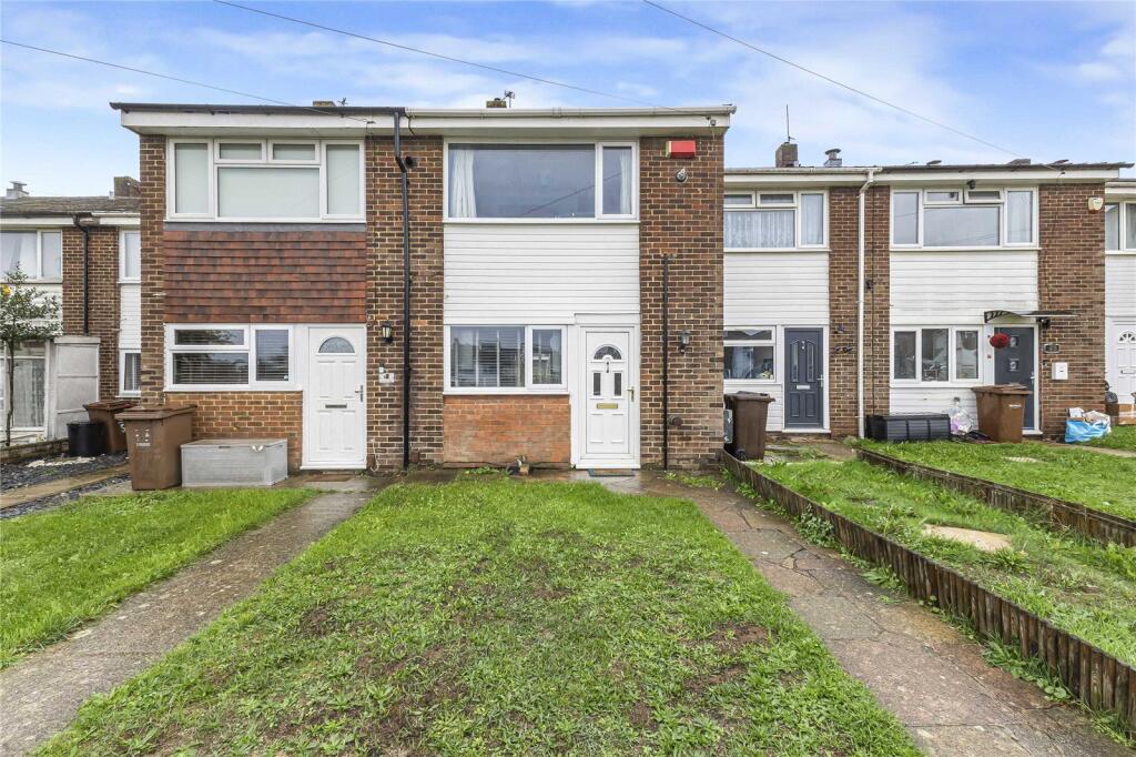 Main image of property: Chelmsford Road, Rochester, Kent, ME2