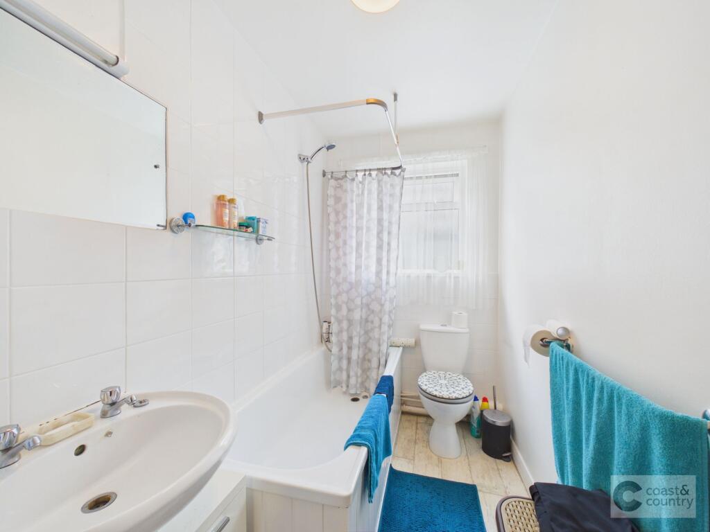 Apartment in Torquay - View 5