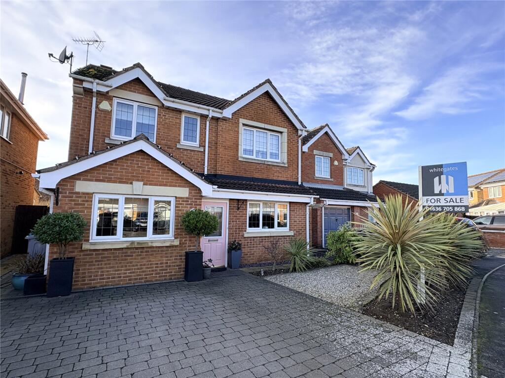 Main image of property: Saucemere Drive, Newark, Nottinghamshire, NG24