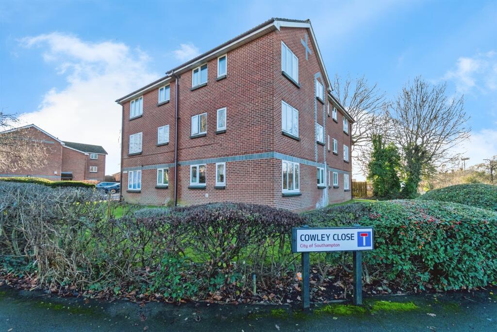 Main image of property: Cowley Close, Southampton
