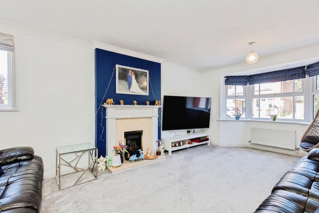 House in Kettering, Leisure Village - View 3