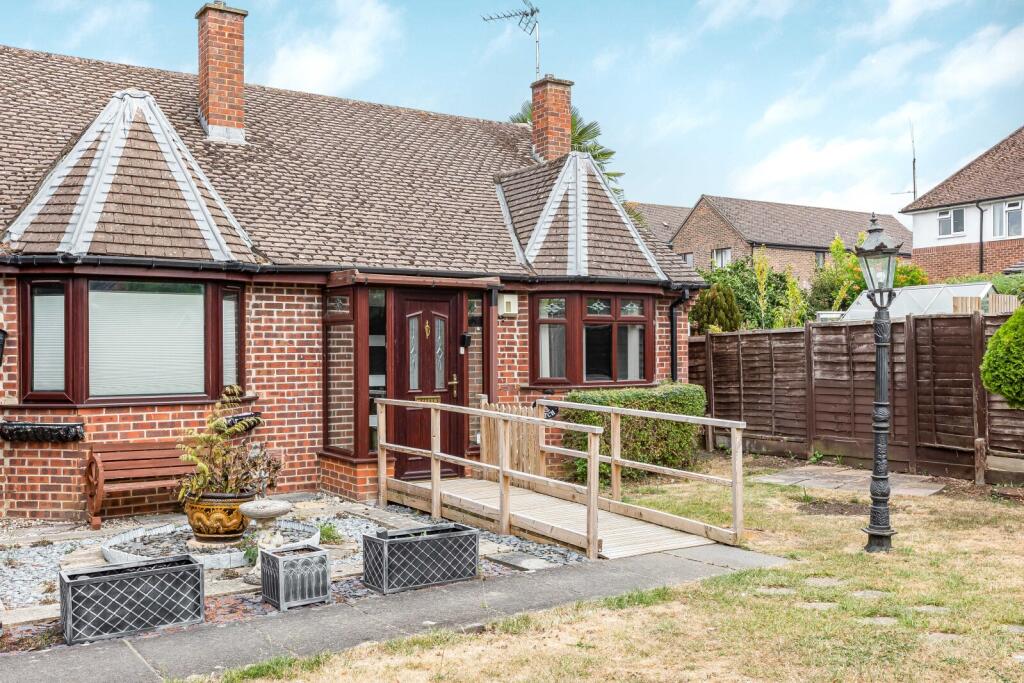 Main image of property: Upper Road, Kennington, Oxford, Oxfordshire, OX1