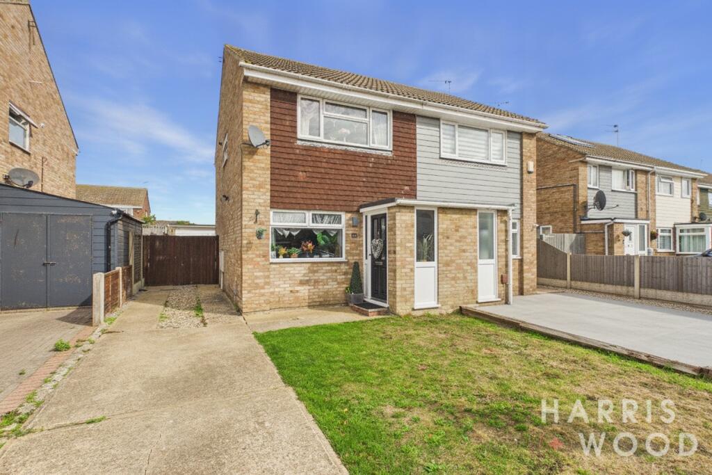 Main image of property: Farmleigh Avenue, Clacton-On-Sea, Essex, CO15