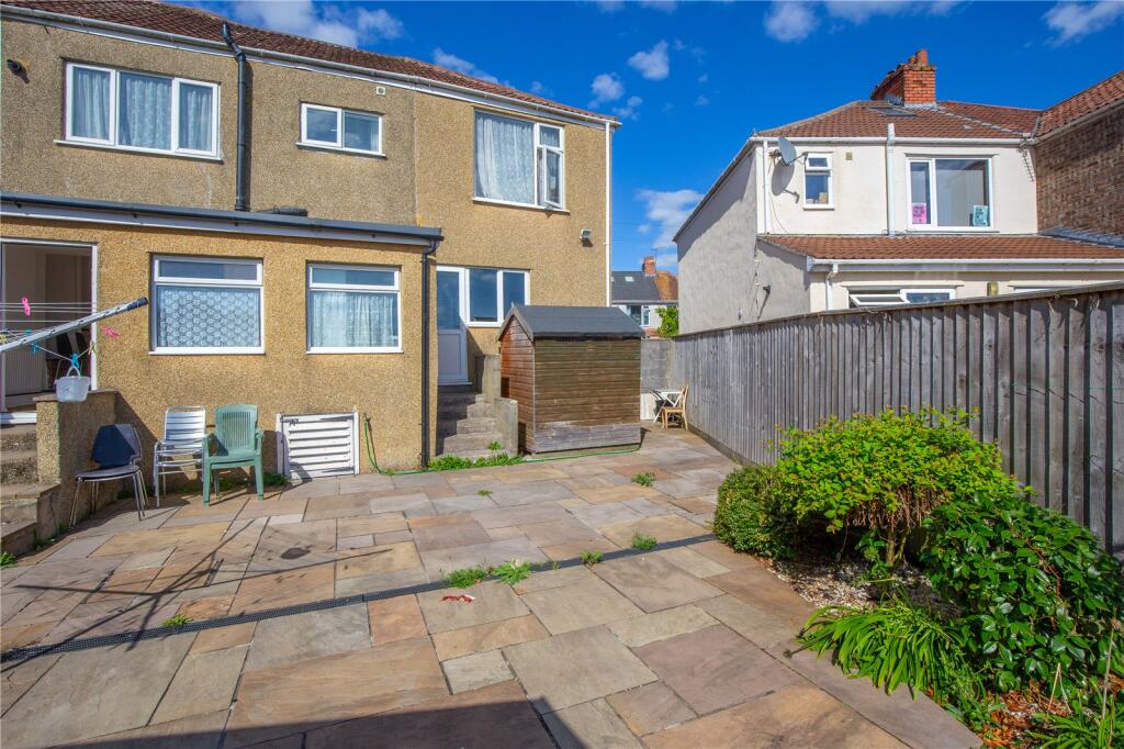 House in Bristol - View 3